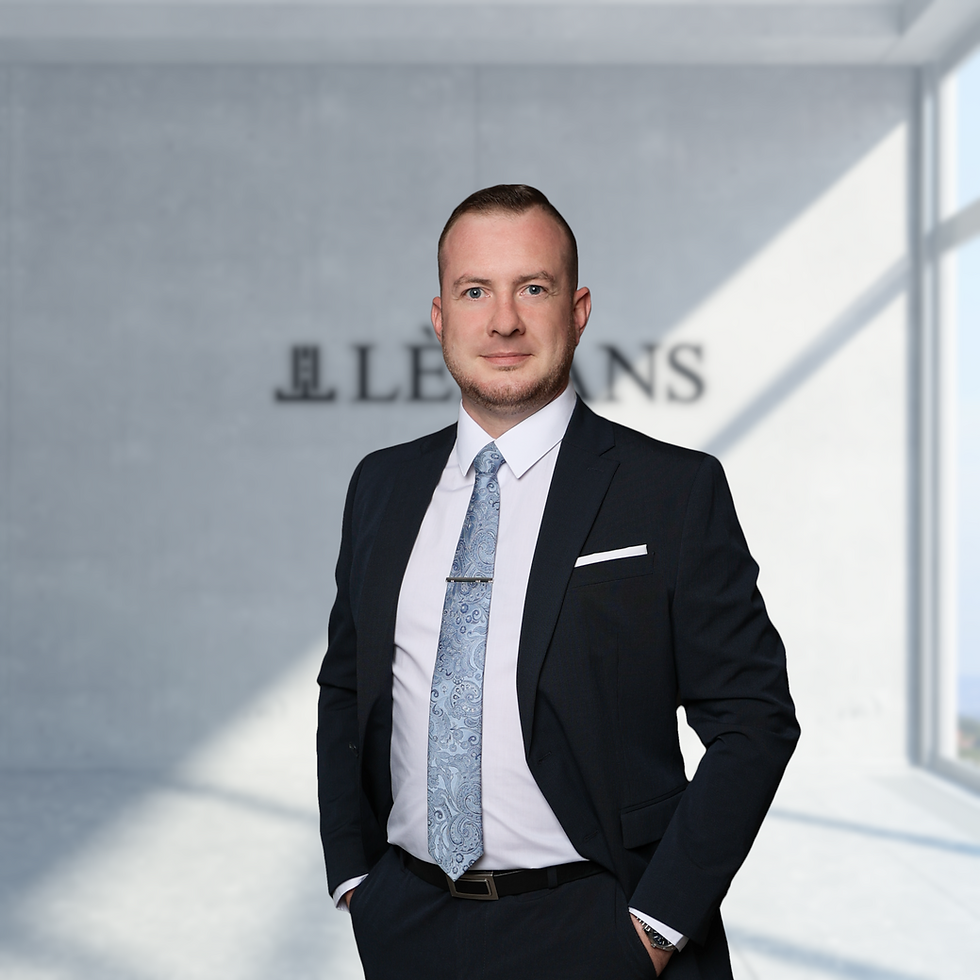 Porträt von Alexej Andreew, Geschäftsführer der LÈMANS Real Estate GmbH