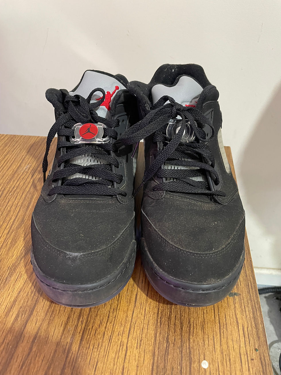Thumbnail: Shoe Cleaning Service