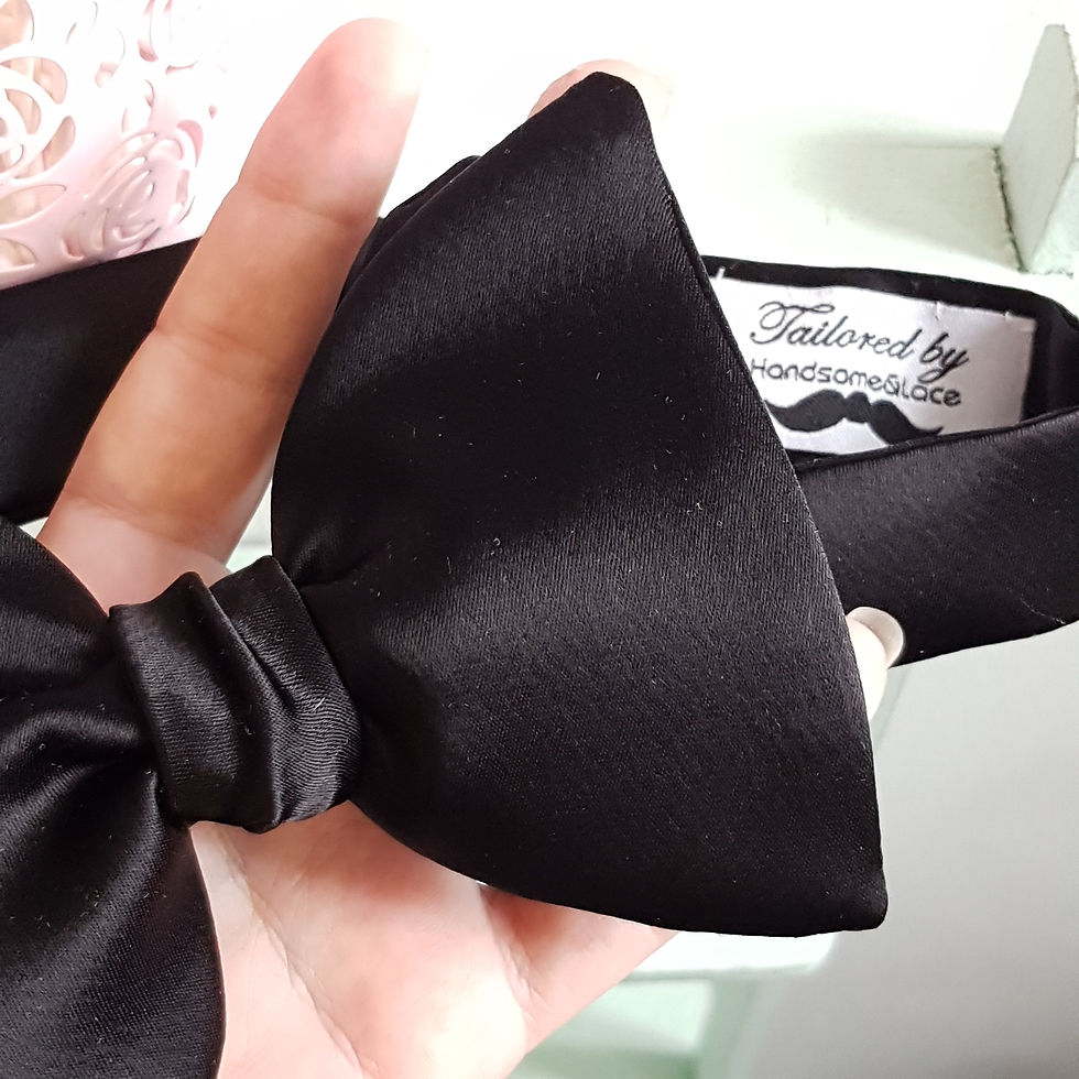 Thumbnail: Black Silk Oversized Self Tying Bowtie Canada