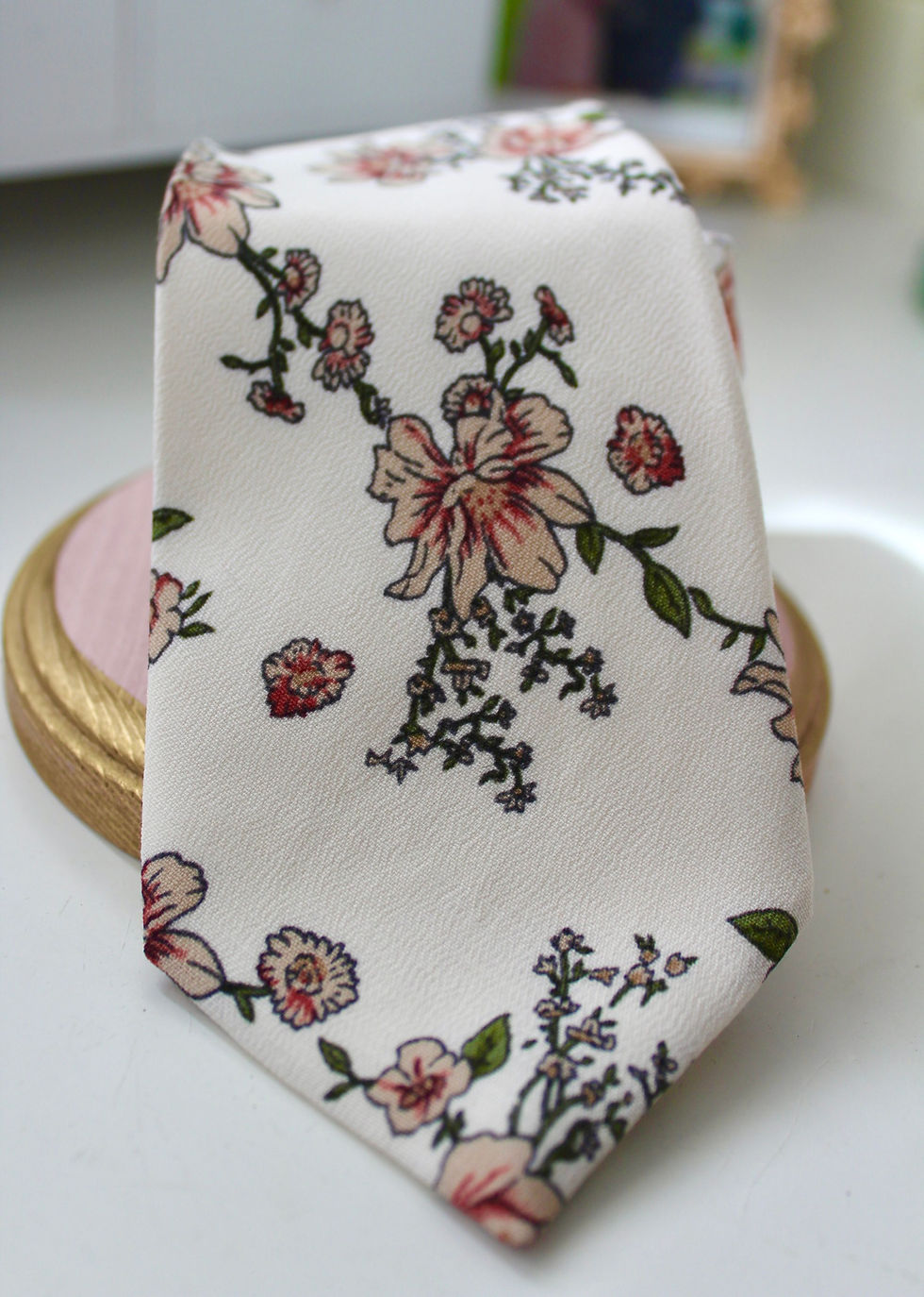 Thumbnail: Mens Off White Cream Necktie with Pink and Green Florals