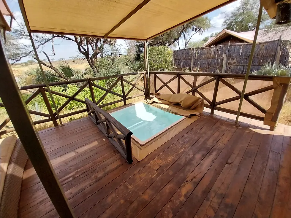 Each tent had it's own plunge pool.
