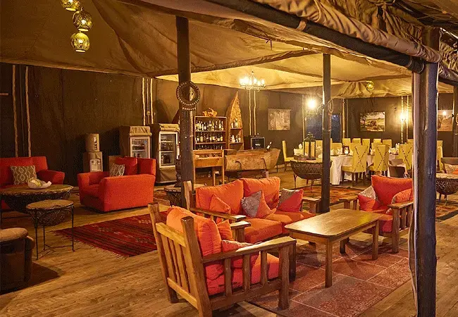 If it was too windy, meals was served in the reception/lounge tent.