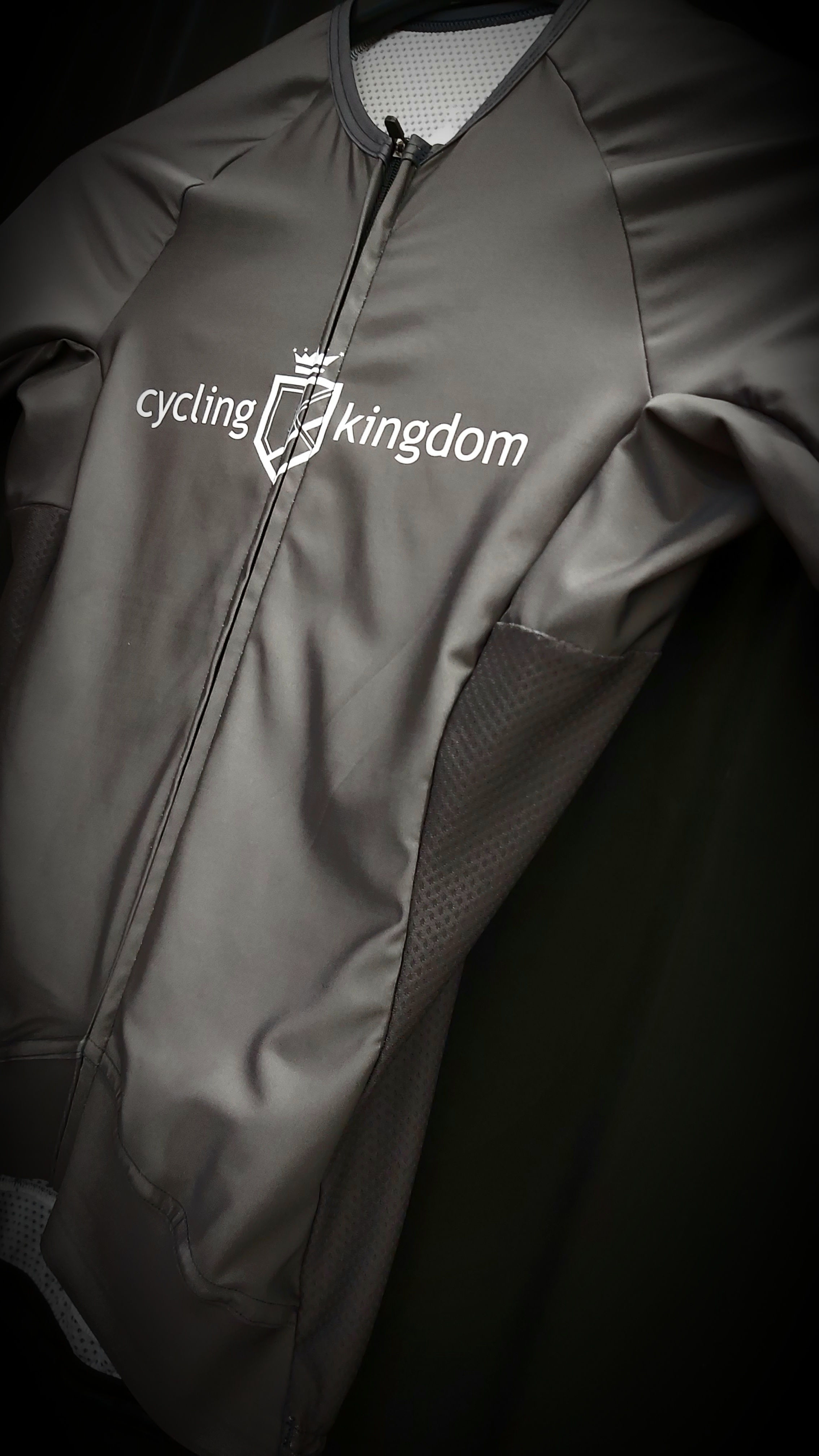 Kurzarmtrikot cycling-kingdom Grau