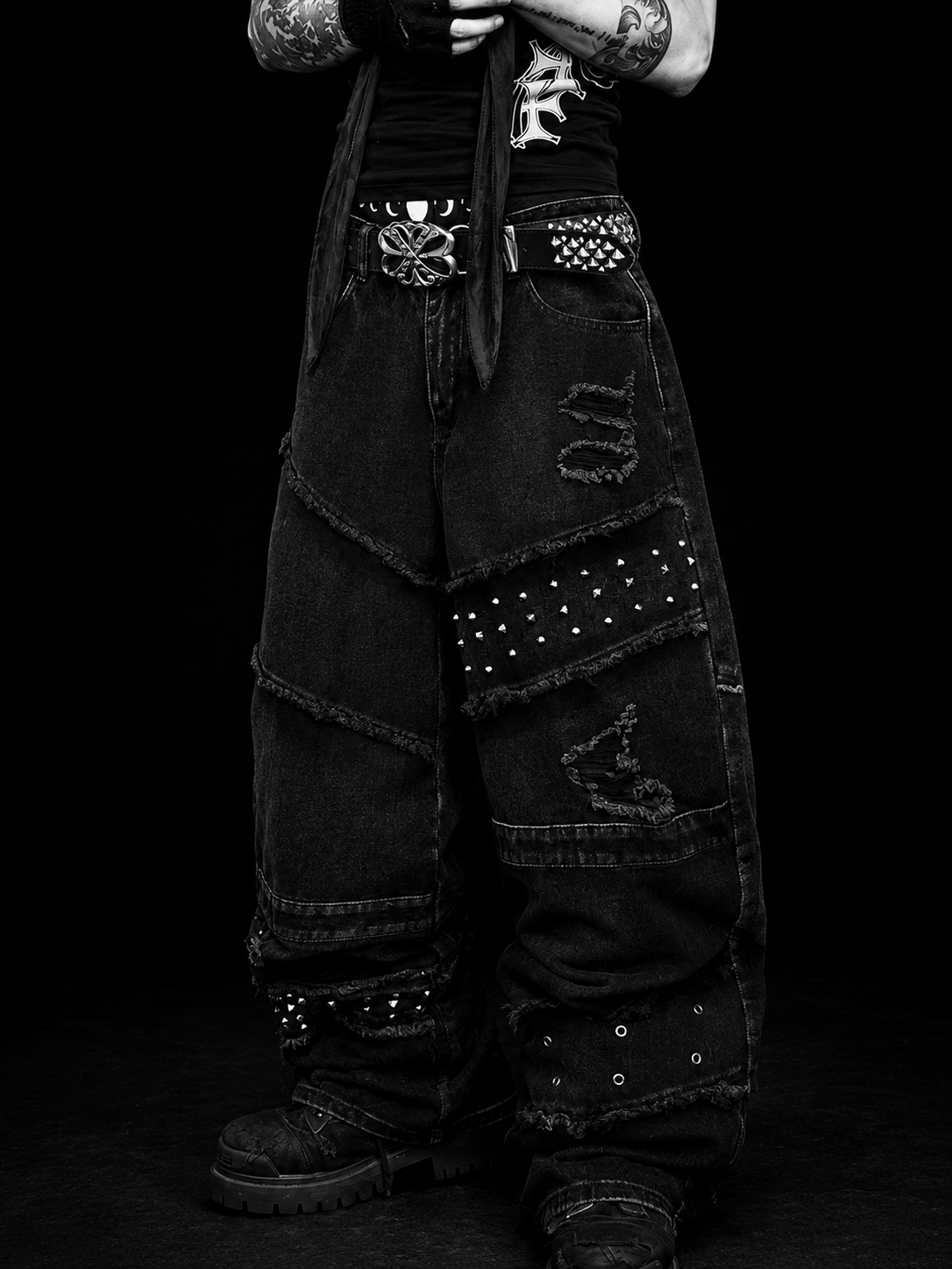 Ruin Oversized Gothic Cargo Jeans – Black Alternative Streetwear #020