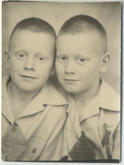 fp8300(PB-Twins-Shooters)