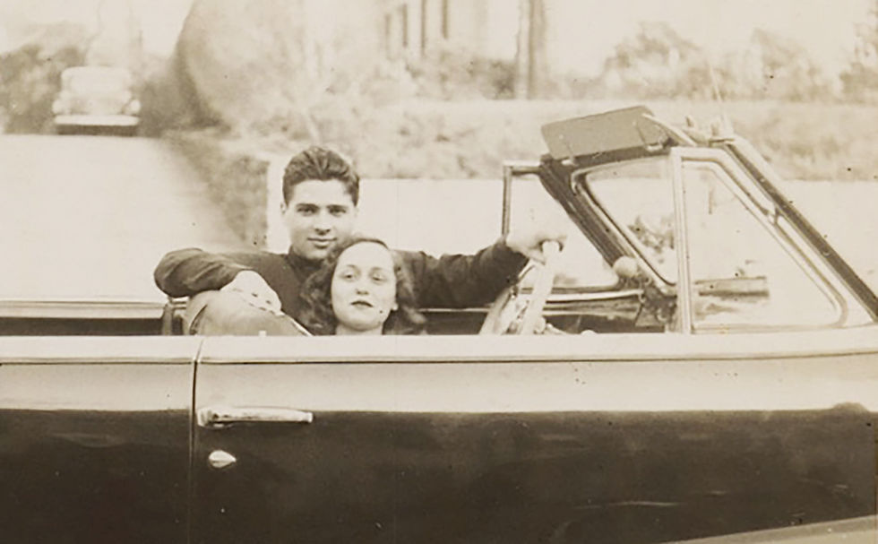 Thumbnail: STUNNING HOT COUPLE in HUGE VINTAGE CONVERTIBLE BAD CROP GIRL