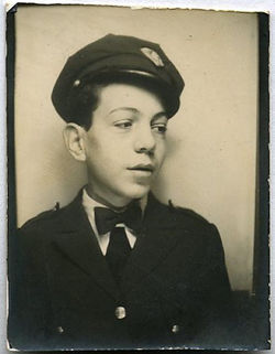 fp1509 (boy in porters cap)