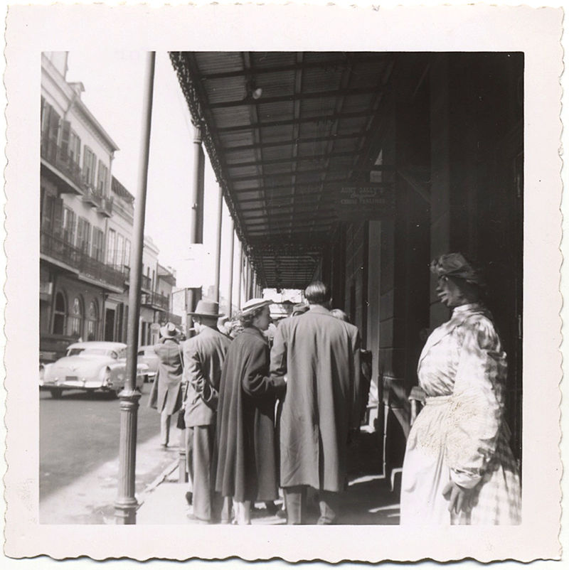 UNUSUAL RACIST CARICATURE BLACK MAMMY FIGURE STANDS at NOLA ANTOINE'S RESTAURANT