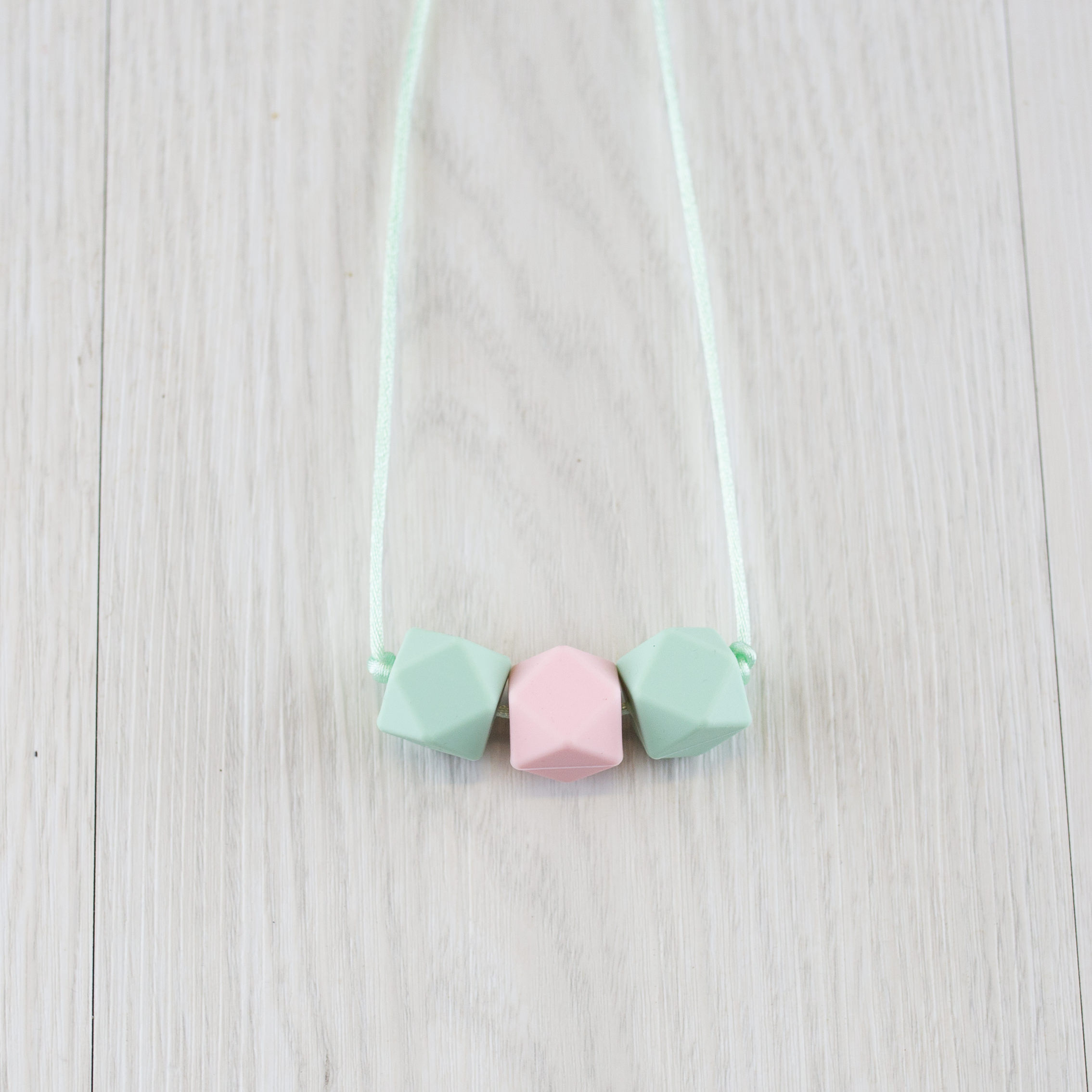 Teething Necklace - Olivia