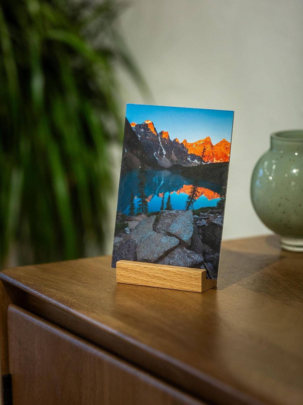 Thumbnail: Photo with Wooden Stand/Moraine Majesty