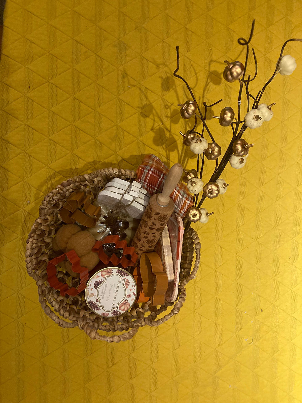 Thumbnail: Fall Themed Gift Basket