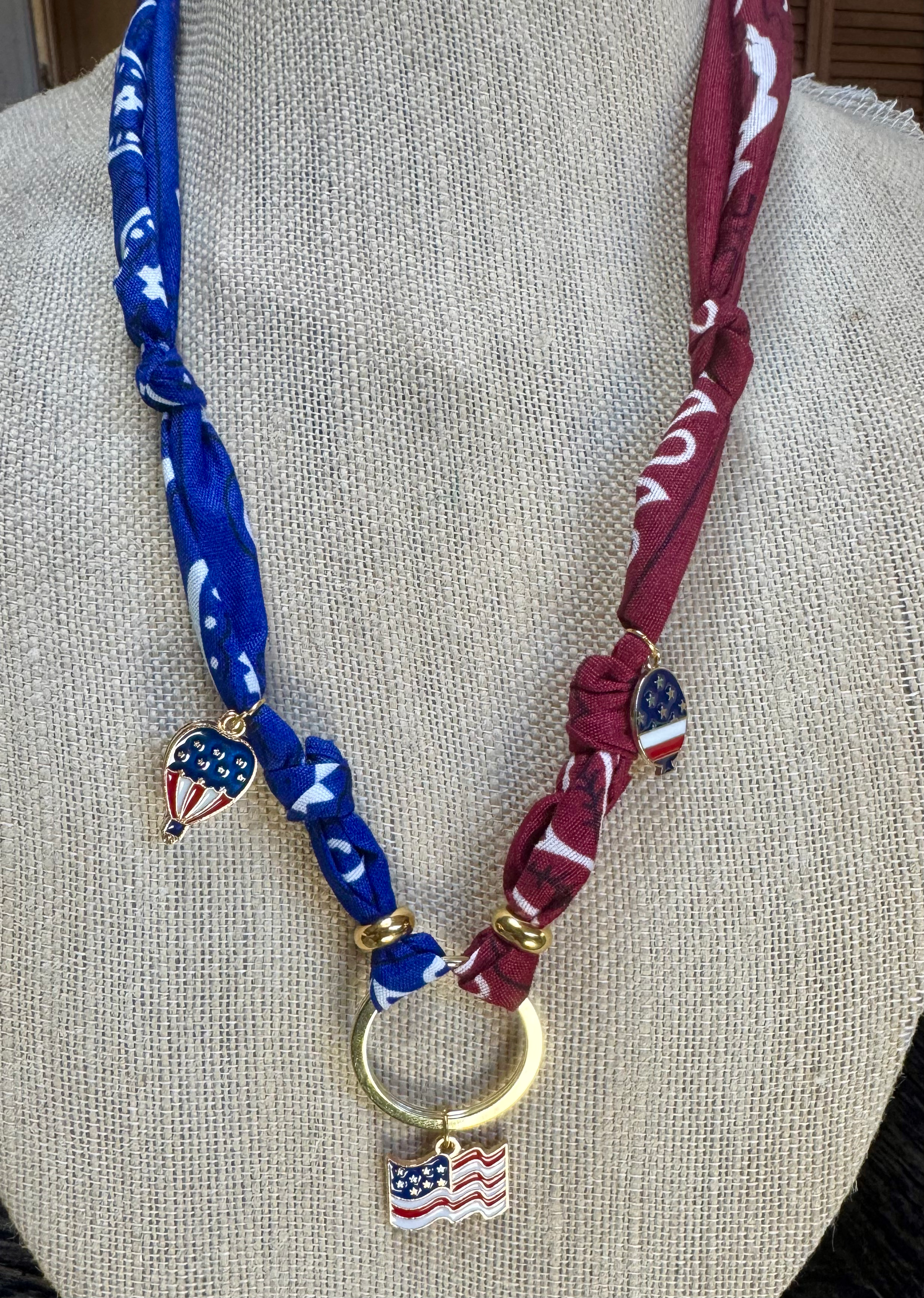 Bandana - 1 layer loop blue/red