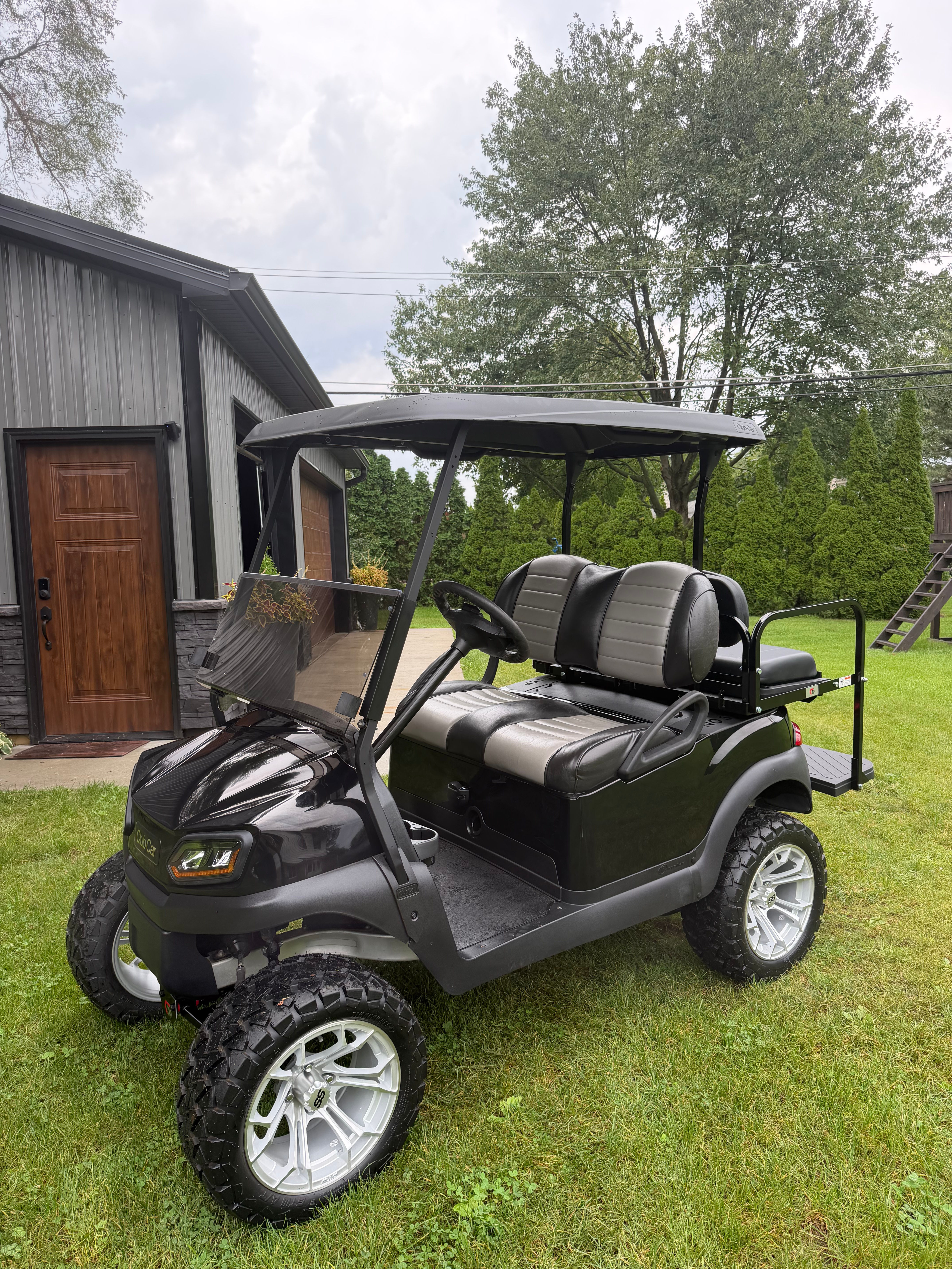 2021 Lifted Electric 48V Club Car Tempo