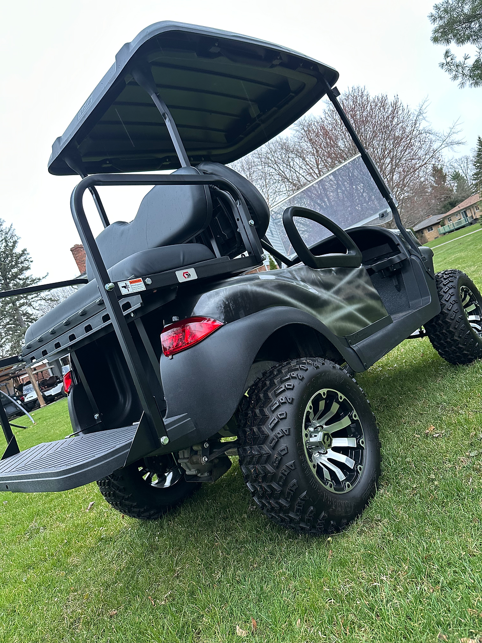 Thumbnail: 2020 Electric Club Car Tempo