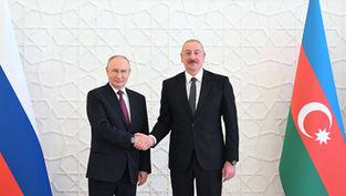 Rusya Devlet Başkanı Putin İle Azerbaycan Cumhurbaşkanı Aliyev Telefonda Görüştü
