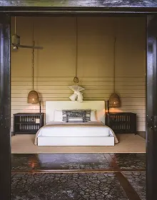 Canopy Suite at luxury Belize Eco-lodge Copal Tree Lodge.webp