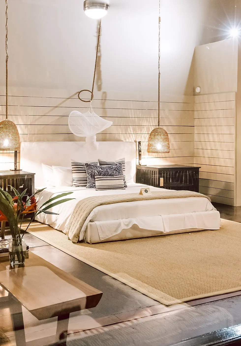 Canopy suite room at luxury Belize Eco-lodge Copal Tree Lodge (1).webp