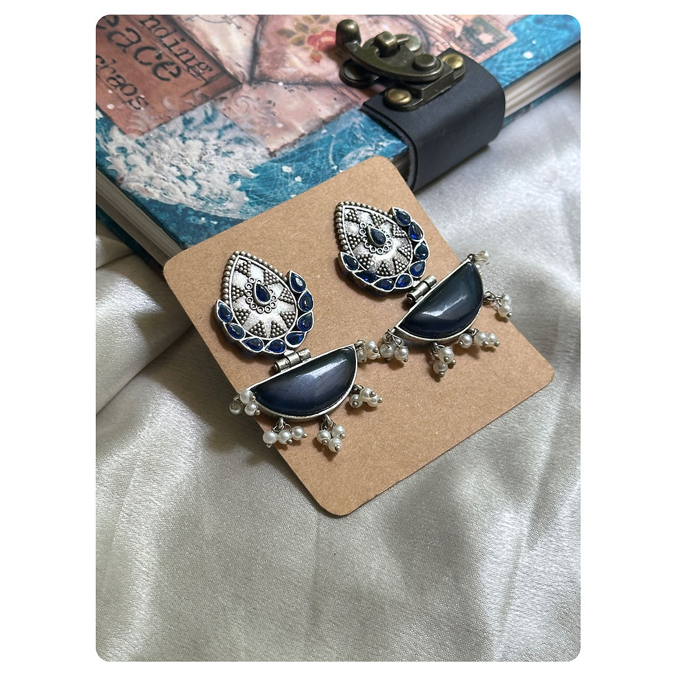 Silver Oxidised Navy Blue Monalisa Earrings
