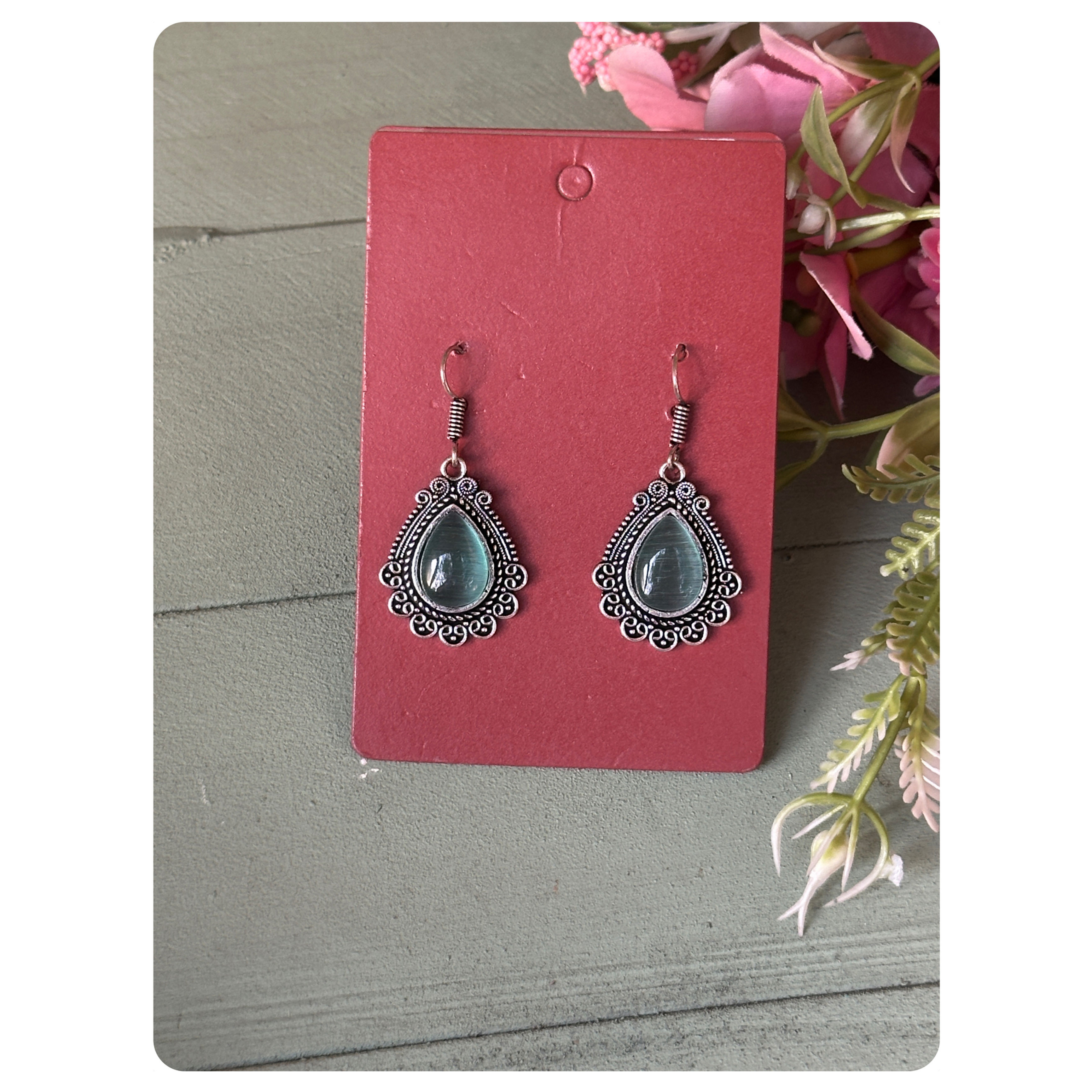 Silver Toned Mint Monalisa Hook Earring