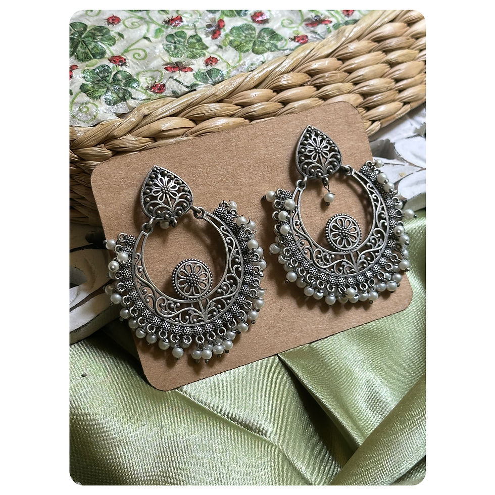 Silver Oxidised Pearl Chandbalis 