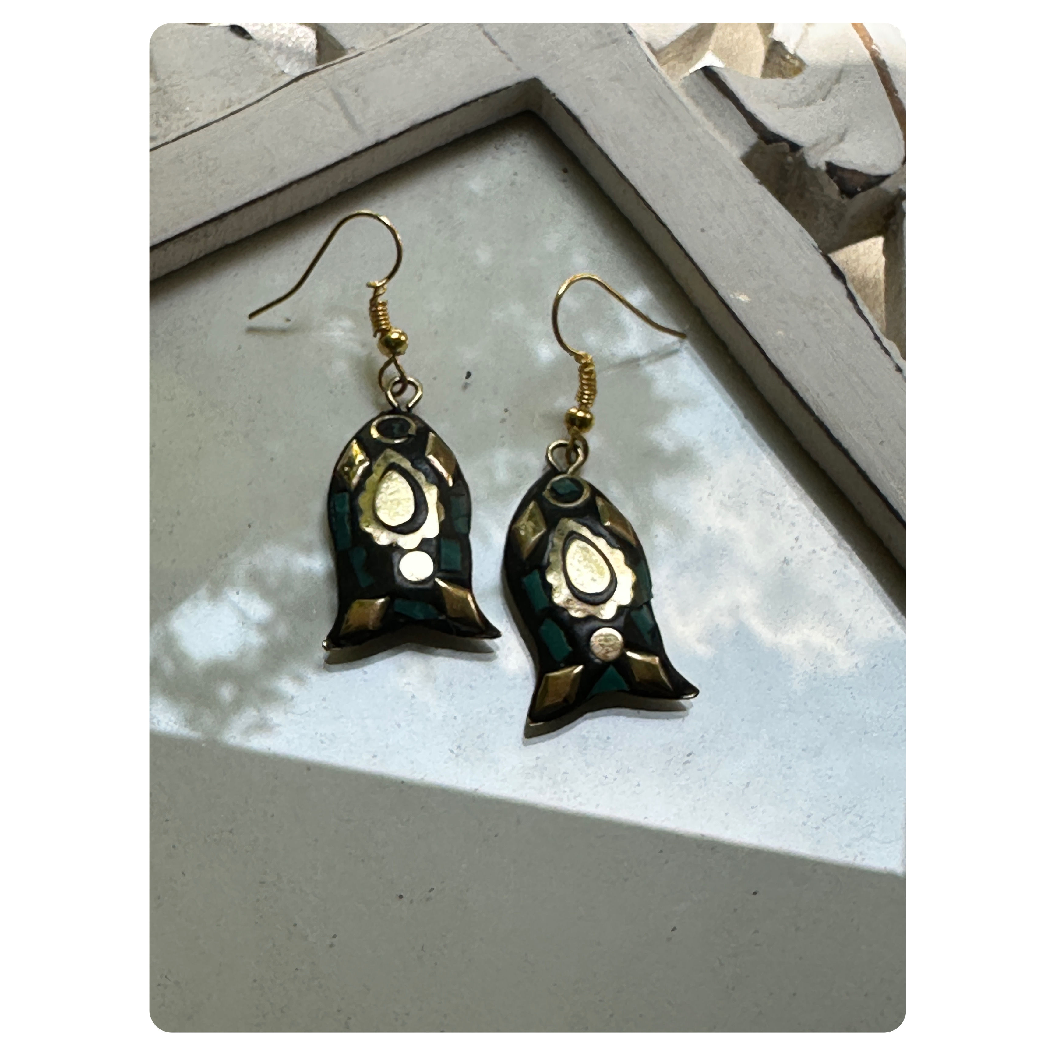 Gold Toned Small Gold Chip Stone Fish Earrings