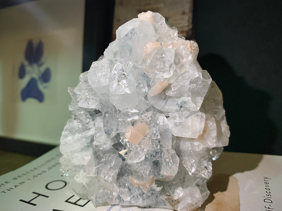 Thumbnail: Apophyllite with peach stibnite