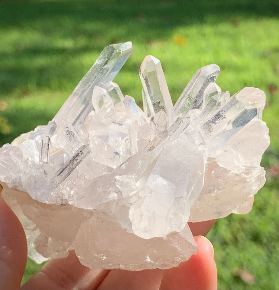 Thumbnail: Lemurian with Black Hematite