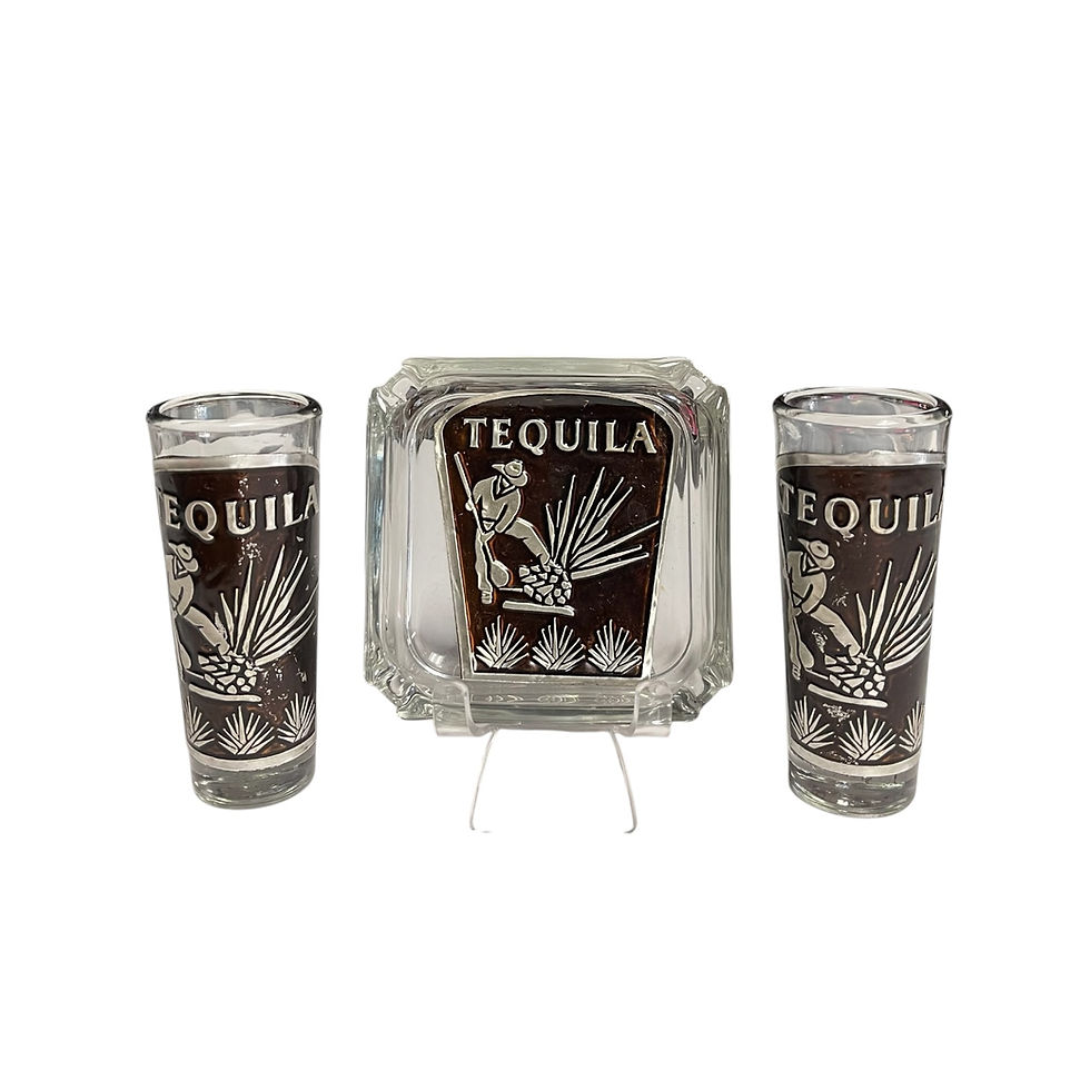 Thumbnail: Tequileros and Ashtray Set