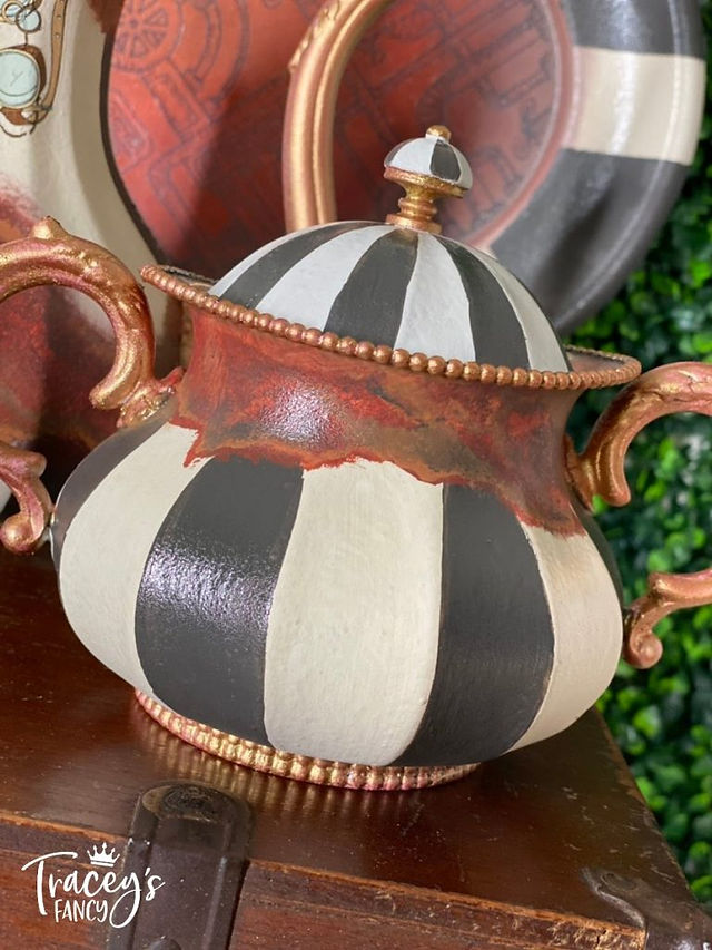 Steampunk-Tea-Set-by-Traceys-Fancy-05