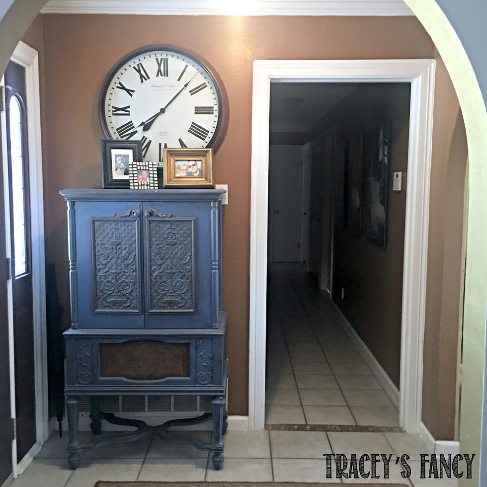 Entry Way Makeover by Tracey's Fancy