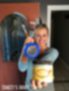 How to paint a front door in one hour with chalk paint | Tracey's Fancy