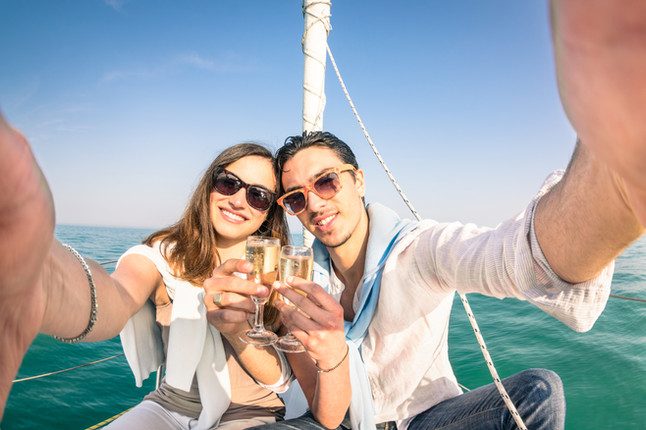 Heiratsantrag, Bodensee, Segelyacht, Luxus, besondere Moment, türkische Hochzeit, türkische Heiratsantrag, will you mary me, wedding, Blumenstrauß