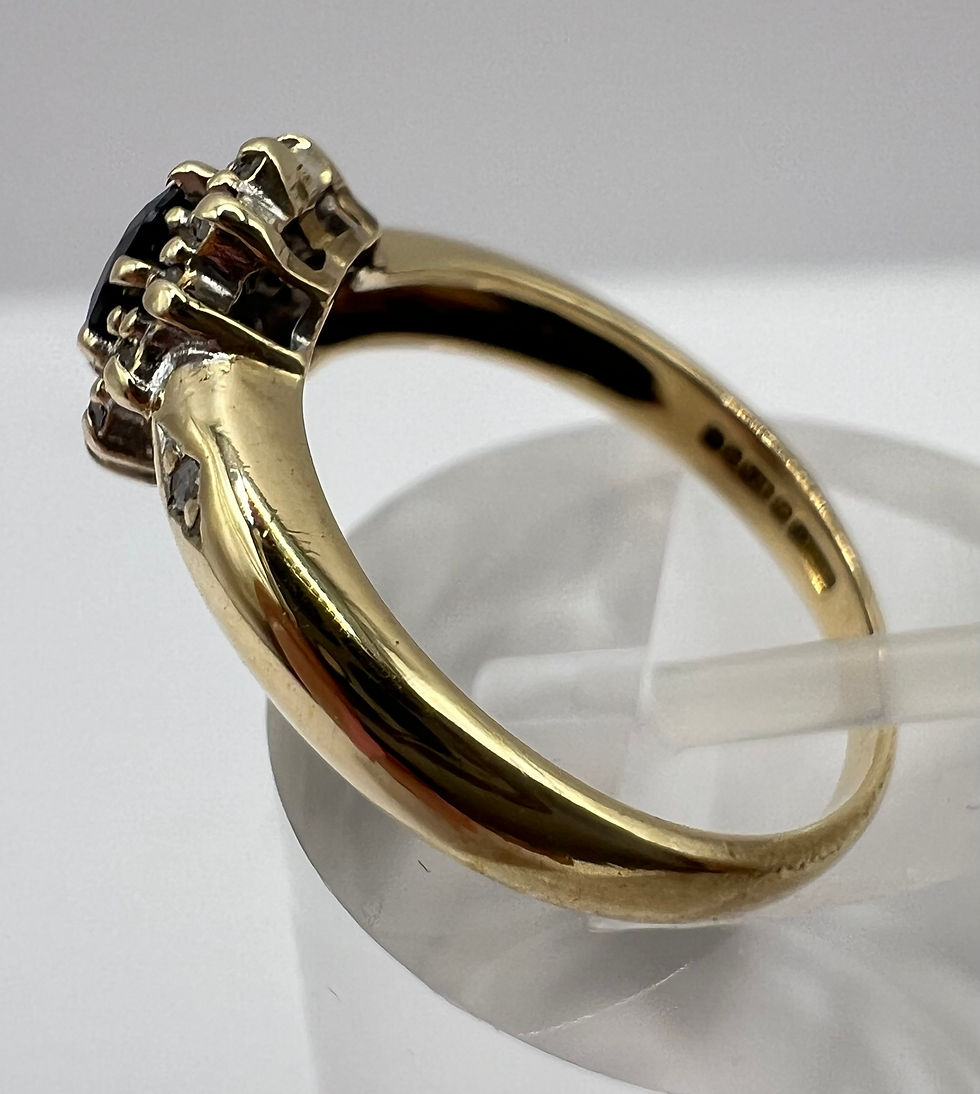Thumbnail: 9ct Gold Diamond and Sapphire Ring - Size K