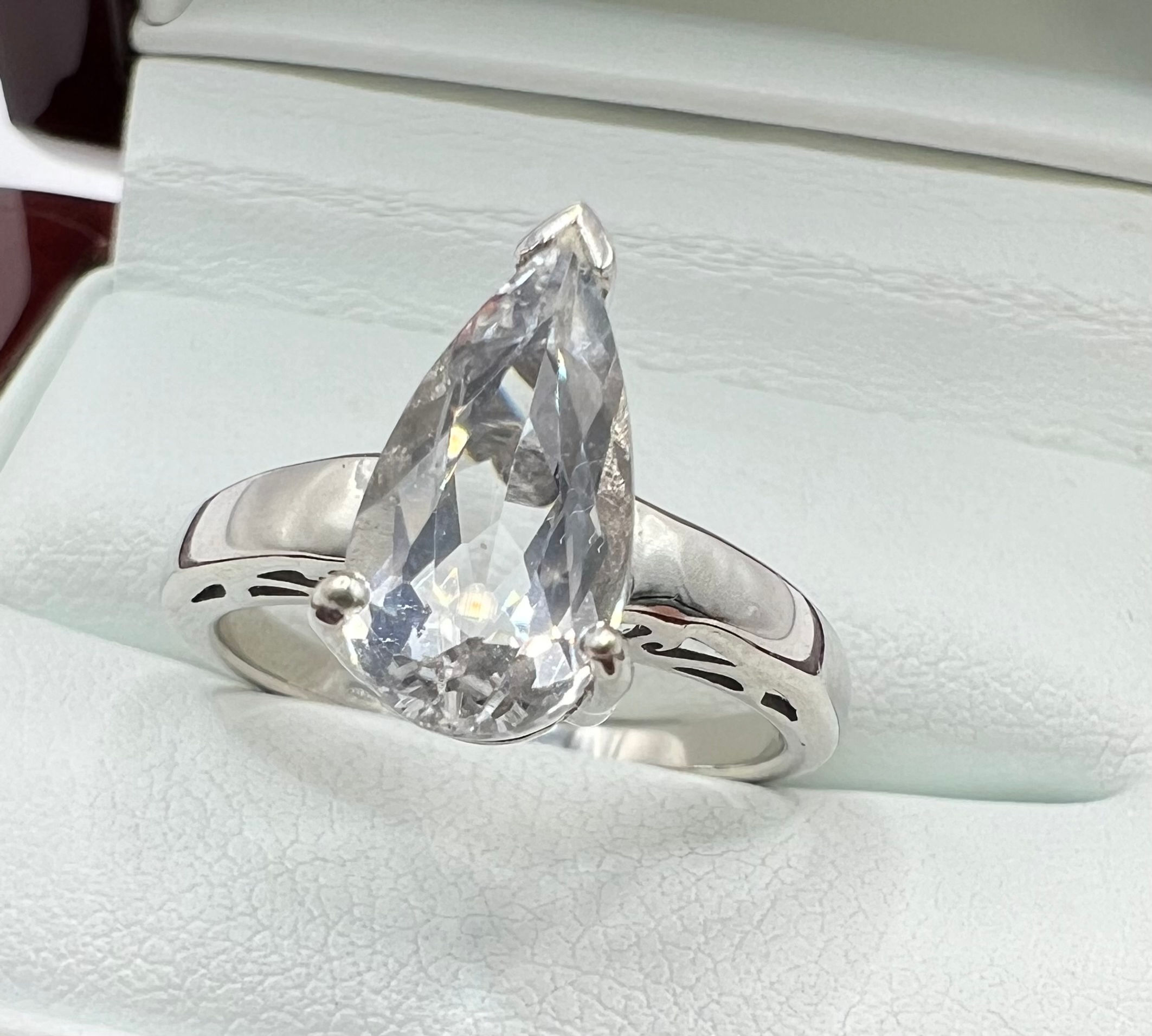 9ct White Gold Large CZ Pear Cut Ring - Size M 1/2