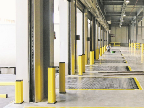 Kite's bollards type GRD 150 and GRD 200 fitted in a warehouse 