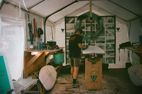 Wonder series by Jun Tagai, Hawaii based art photographer exploring everyday moments filled with wonder and emotion.