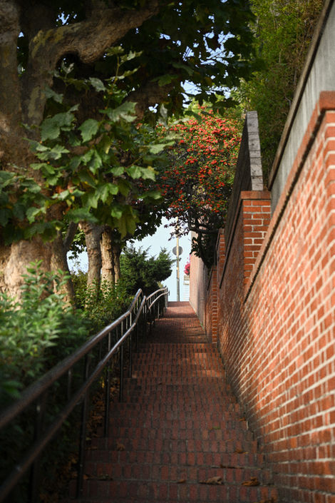 San Francisco, California photographed during a walk for Jun Tagai’s Sanpo project, observing everyday moments, light, and mo