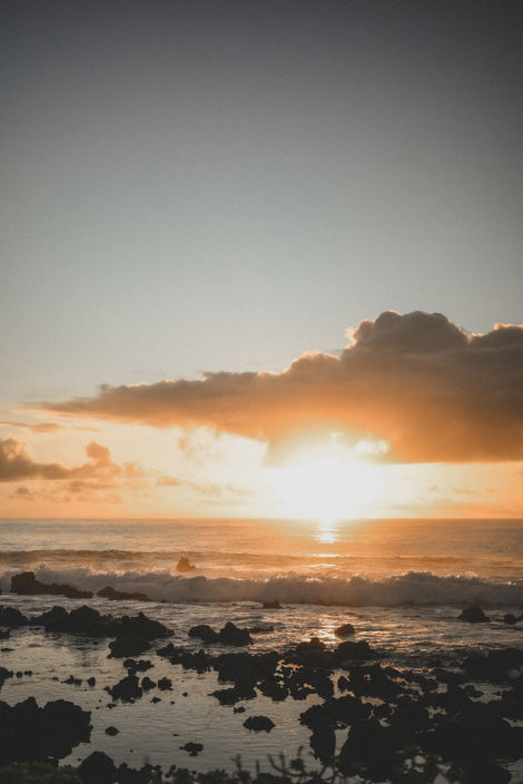 Early morning at Sandy Beach Park on Oahu, Hawaii, photographed during Jun Tagai’s Mornin’ Walks project observing the first