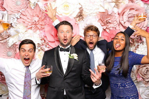 excited-wedding-photo-booth-rental-vancouver