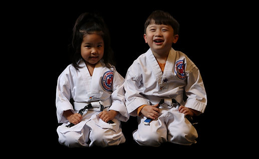 2 kids Taekwondo