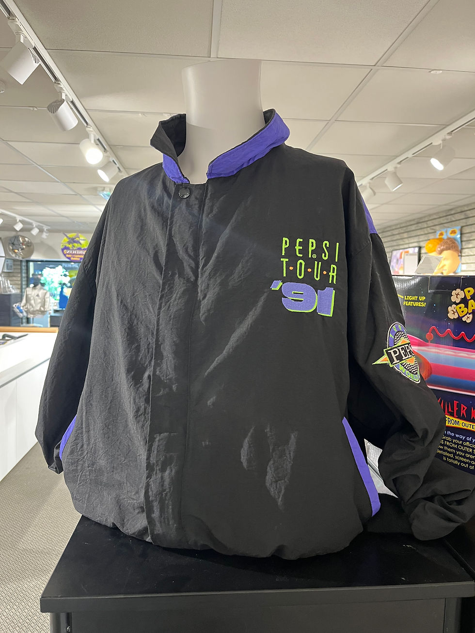 Thumbnail: MC Hammer Please Don’t Hurt Em 1991 Pepsi Official Tour Jacket XL