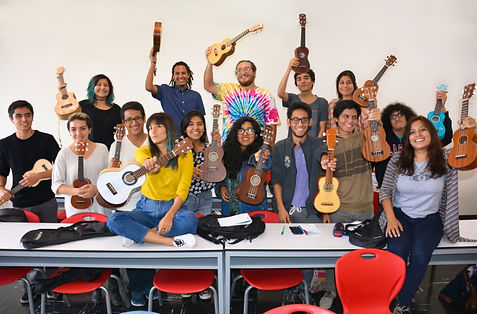 Banda Ukeleles2.jpeg