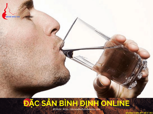 Uống Nhiều Nước - Mẹo Uống Rượu Bia Không Say