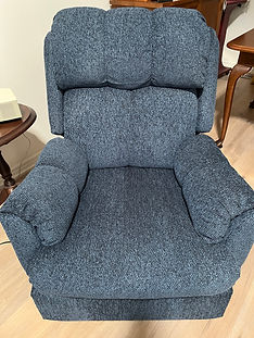 janet recliner 1.jpeg