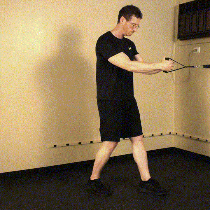 chest press single arm band staggered st