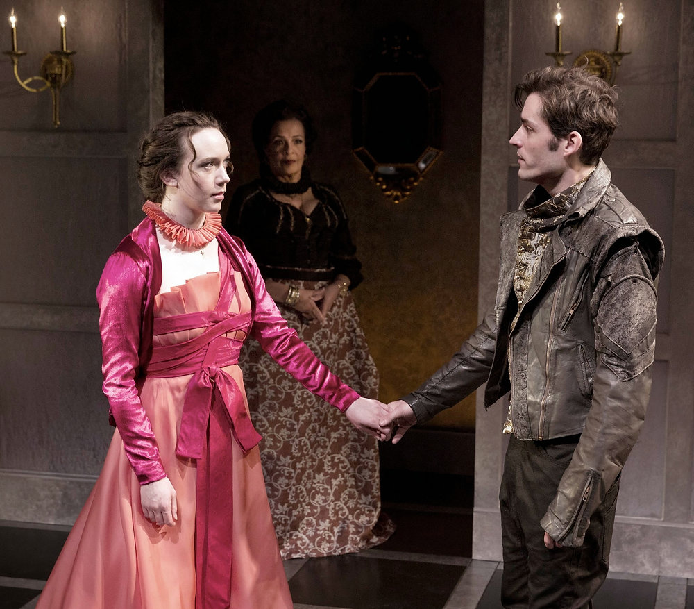 The Incest Paradox in Fords TIS PITY...