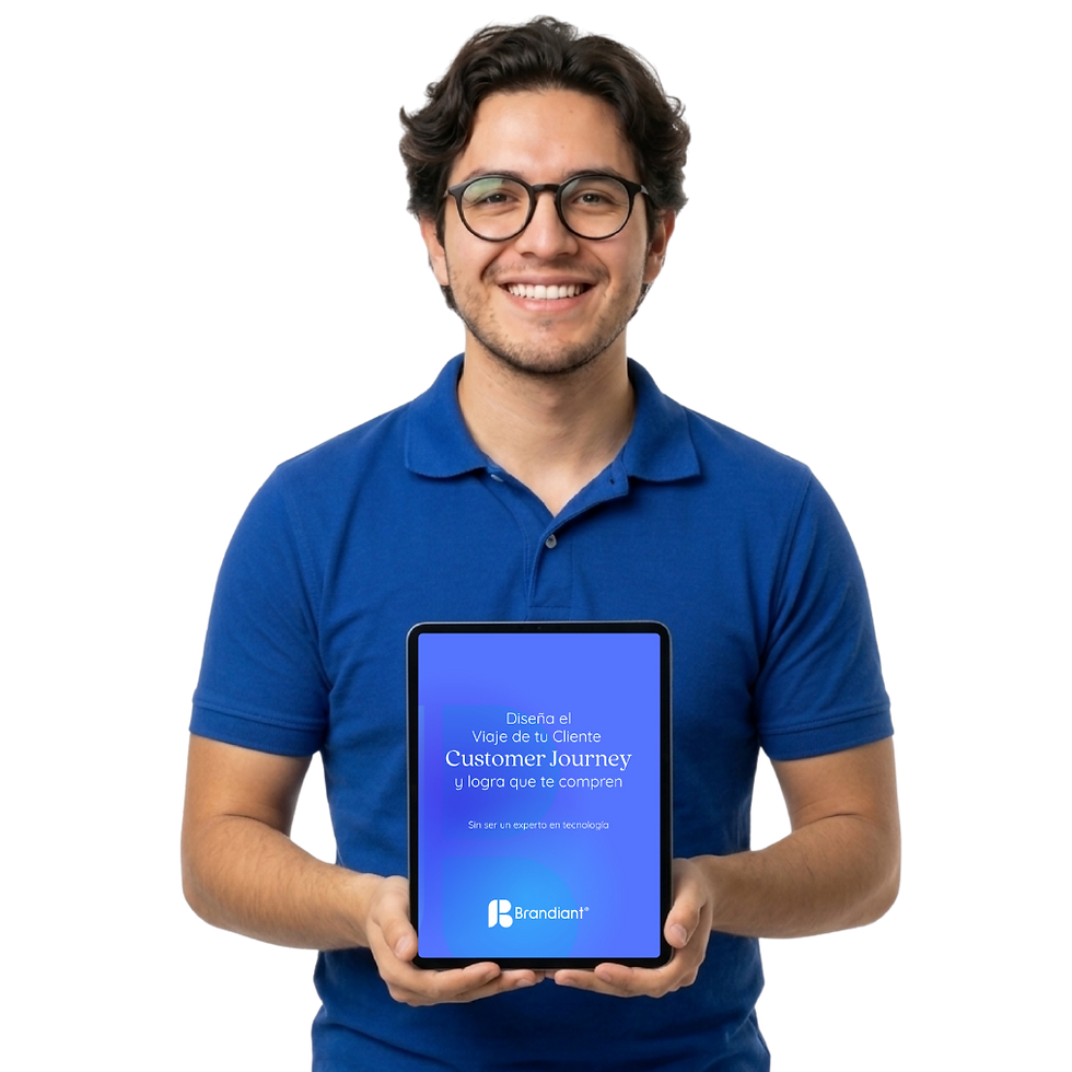 Hombre sosteniendo una tablet con un ebook que ayuda a emprendedores a usar la IA sin ser técnicos