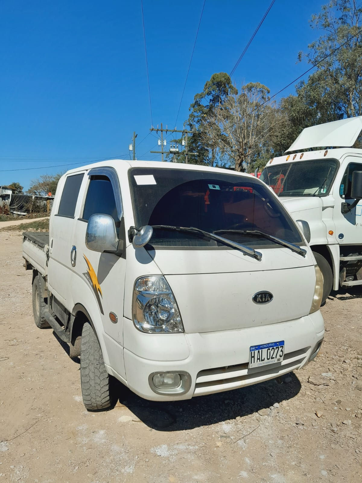 Kia K2700