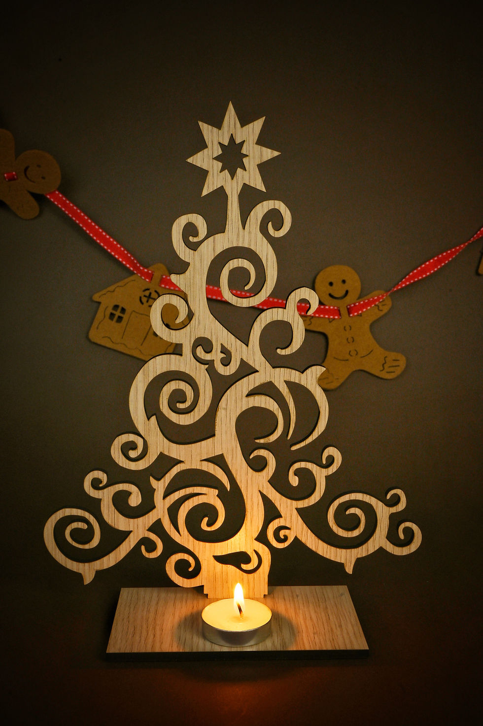 Thumbnail: Christmas Tree Wooden with stars