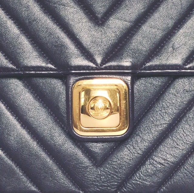 Thumbnail: Chanel Chevron Quilted CC Push Lock Shoulder Bag